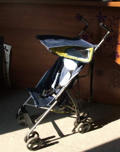 GoBabyGo kicsi ernyőkocsi kék/ zöld GoBabyGo kicsi ernyőkocsi kék/ zöld