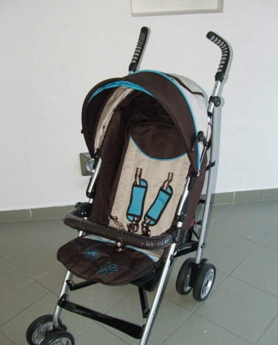 Chic 4 baby karfás mintás ernyőkocsi Chic 4 baby karfás mintás ernyőkocsi