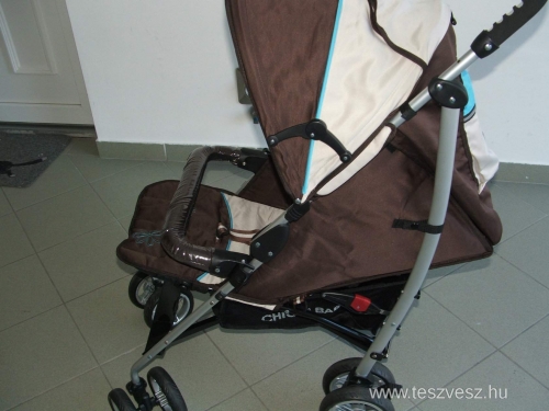 Chic 4 baby karfás mintás ernyőkocsi Chic 4 baby karfás mintás ernyőkocsi
