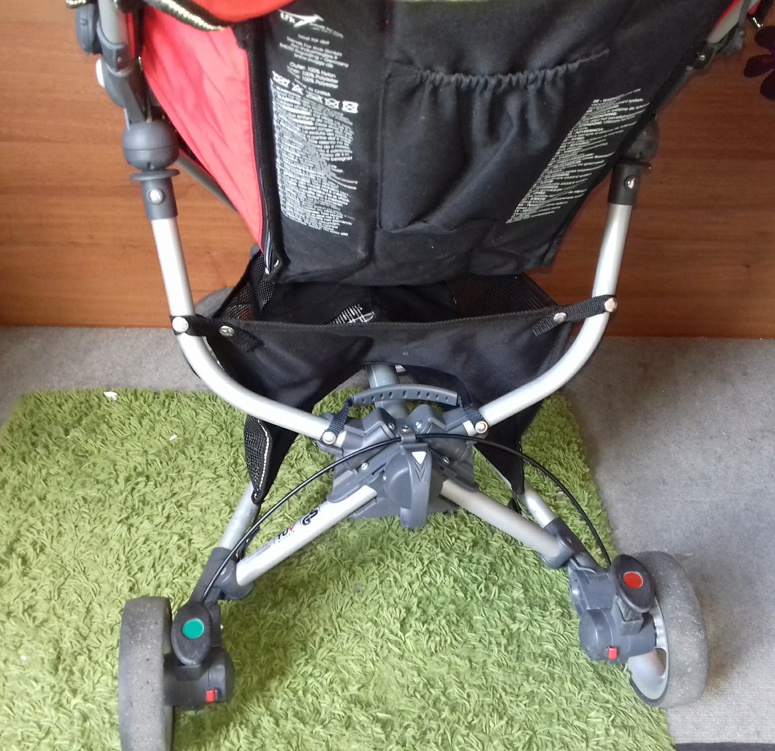 Tfk Babakocsi DOT Red H. Tfk Babakocsi DOT Red H.