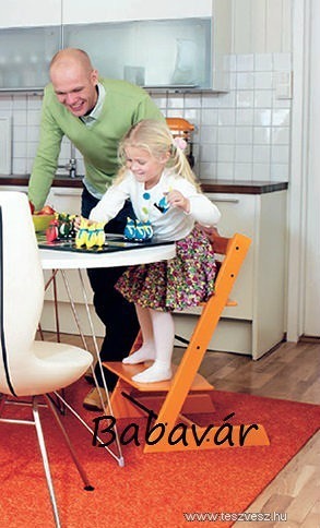 Stokke Tripp Trapp etetőszék Narancs Stokke Tripp Trapp etetőszék Narancs