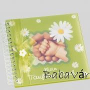 Zöld keresztelős babanapló Zöld keresztelős babanapló