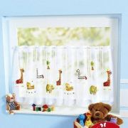 Állatos függöny gyerekszobába