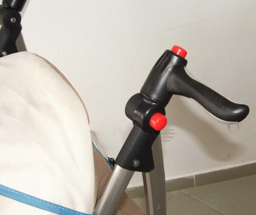 WonderWalk Drapp/ kék hímzett alu vázas sport babakocsi WonderWalk Drapp/ kék hímzett alu vázas sport babakocsi