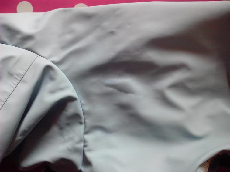 Kék bélelt esőkabát H. Kék bélelt esőkabát H.