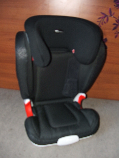 Römer Kidfix XP Autós gyerekülés black thunder 15-36 kg Römer Kidfix XP Autós gyerekülés black thunder 15-36 kg