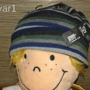 Maximo kék/piros mintás kötött baba sapi Maximo kék/piros mintás kötött baba sapi