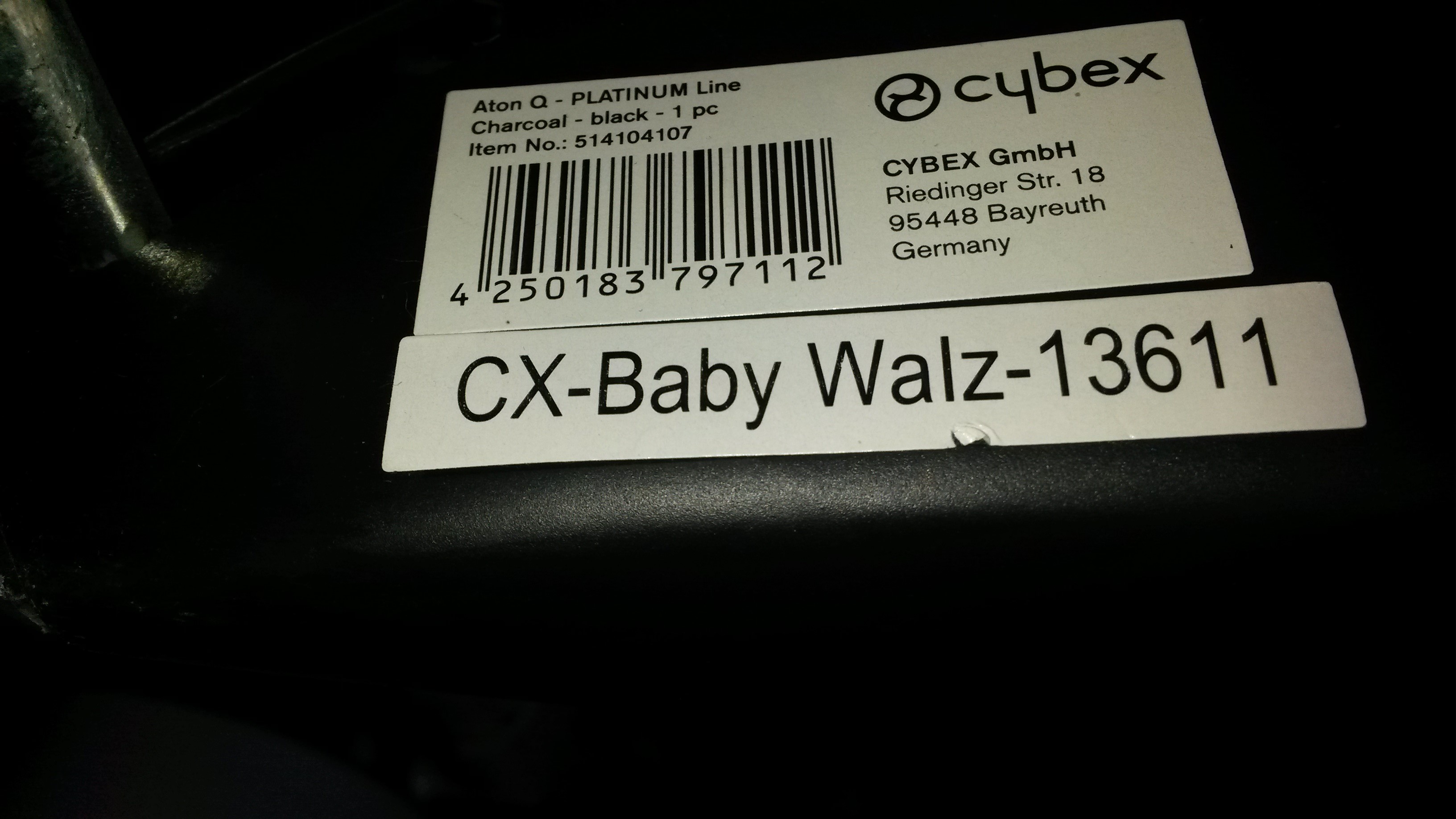Cybex Aton Q Babahordozó Limestone Aton Q base fix izofixes rögzítőtalppal Cybex Aton Q Babahordozó Limestone Aton Q base fix izofixes rögzítőtalppal