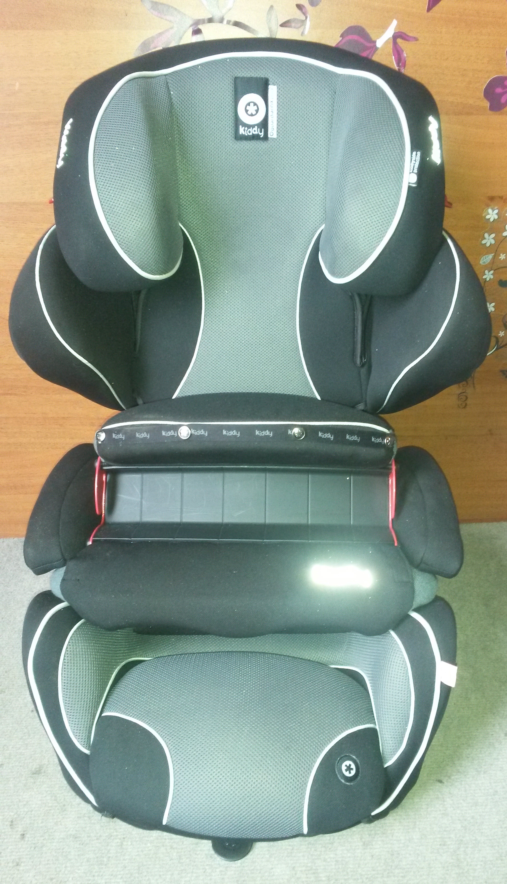 Kiddy Gyerekülés Guardian Fix Pro 2 Phantom H. 9-36 kg Kiddy Gyerekülés Guardian Fix Pro 2 Phantom H. 9-36 kg