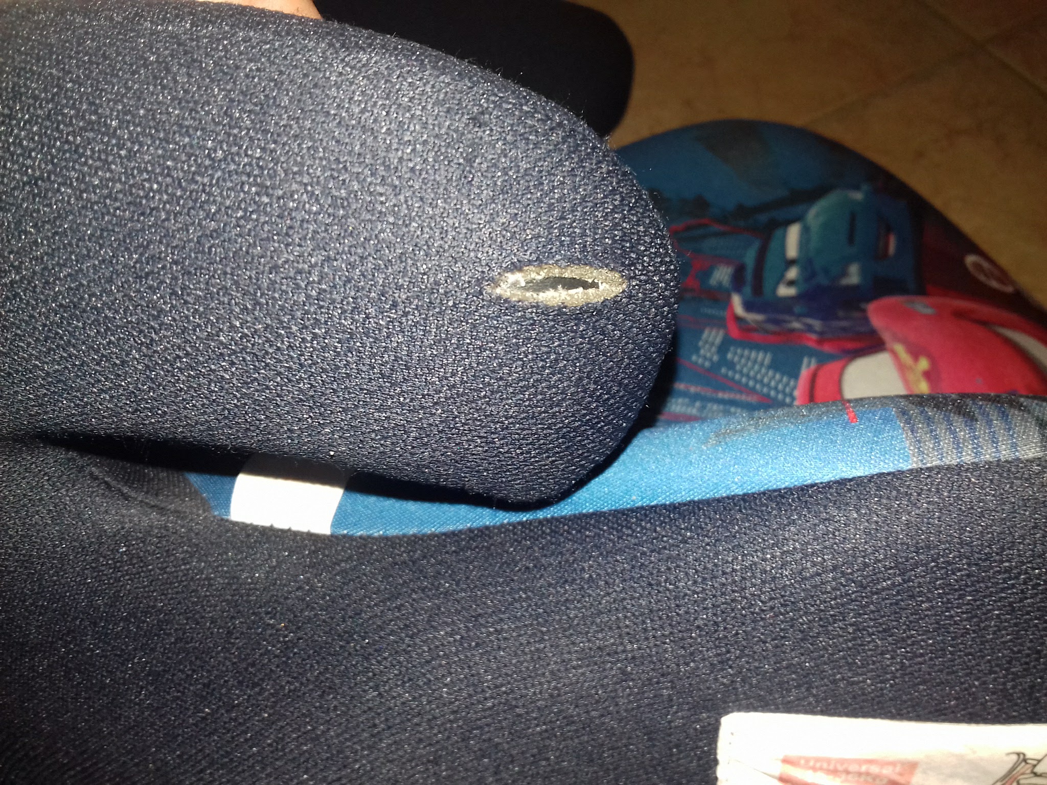 Disney cars2 ülésmagasító autóba H. Disney cars2 ülésmagasító autóba H.