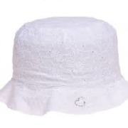 Maximo fehér madeira hímzett kislány kalap