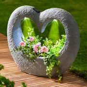 Kerti dekor: Műkő hatású Szolárlámpás nagy szív  virágtartó