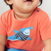 Joules cápás pamut babapóló Joules cápás pamut babapóló