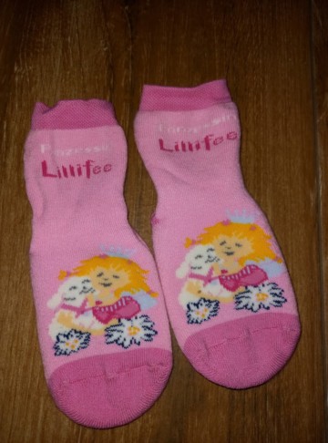 Princess Lillifee rózsaszín tappancsos zokni