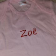 Rózsaszín hosszú ujjú Body névvel : Zoe